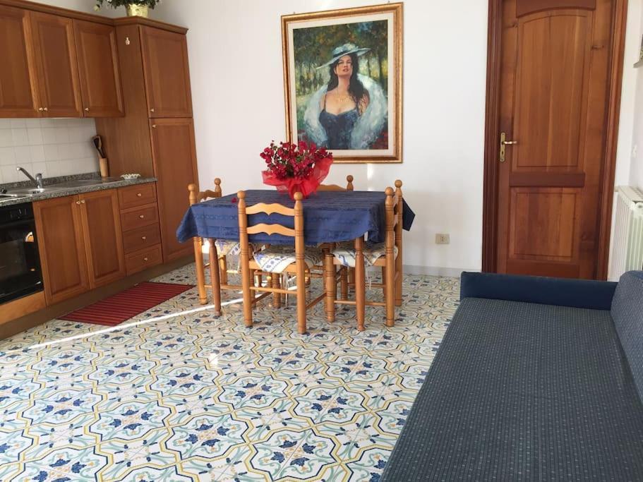 Casa Vacanze Vista Mare Mela B Lipari  Eksteriør billede