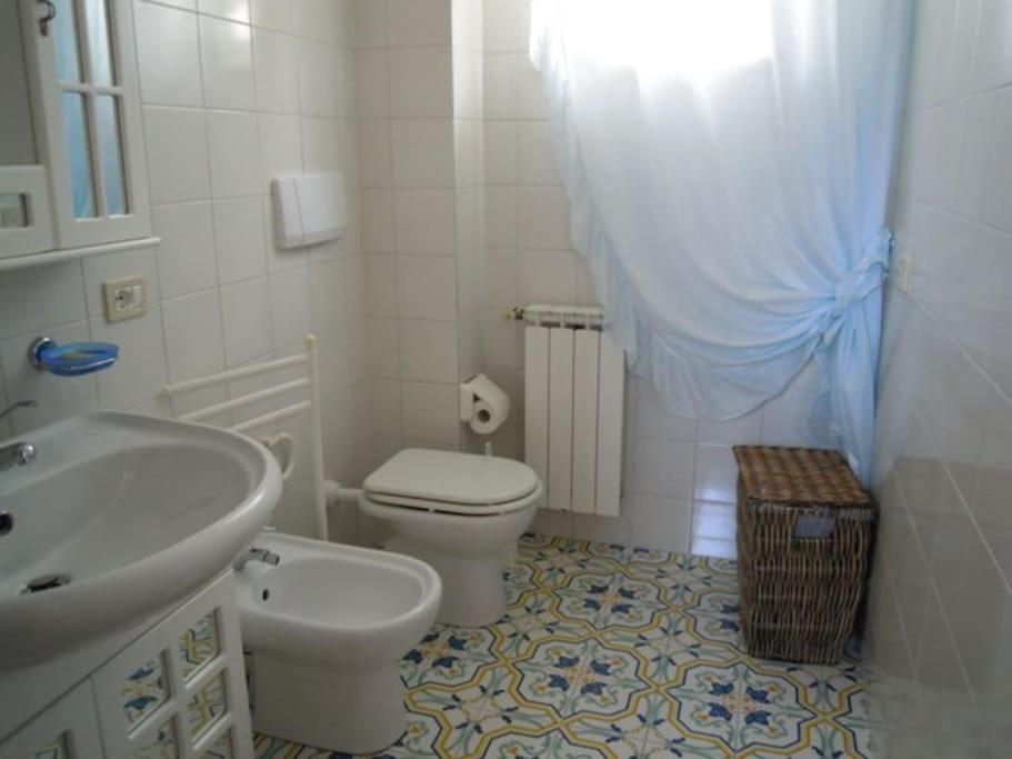 Casa Vacanze Vista Mare Mela B Lipari  Eksteriør billede