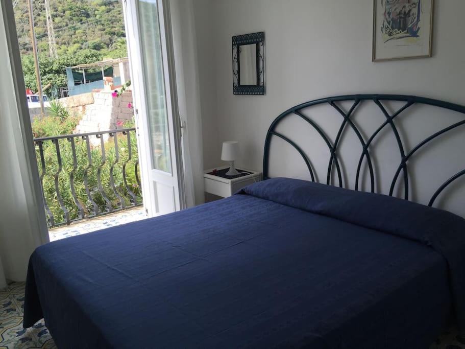 Casa Vacanze Vista Mare Mela B Lipari  Eksteriør billede