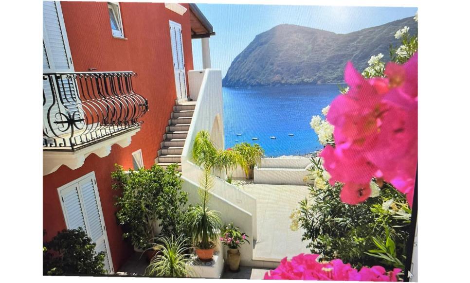 Casa Vacanze Vista Mare Mela B Lipari  Eksteriør billede